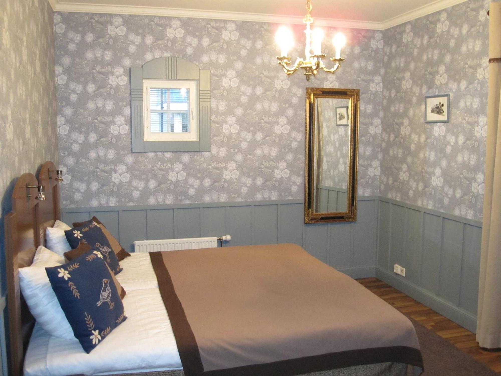 Hotel Hotelli-ravintola Alma 4*